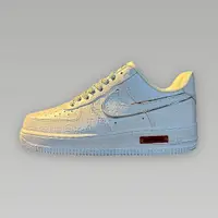 Nike Air Force 1 Triple White 1
