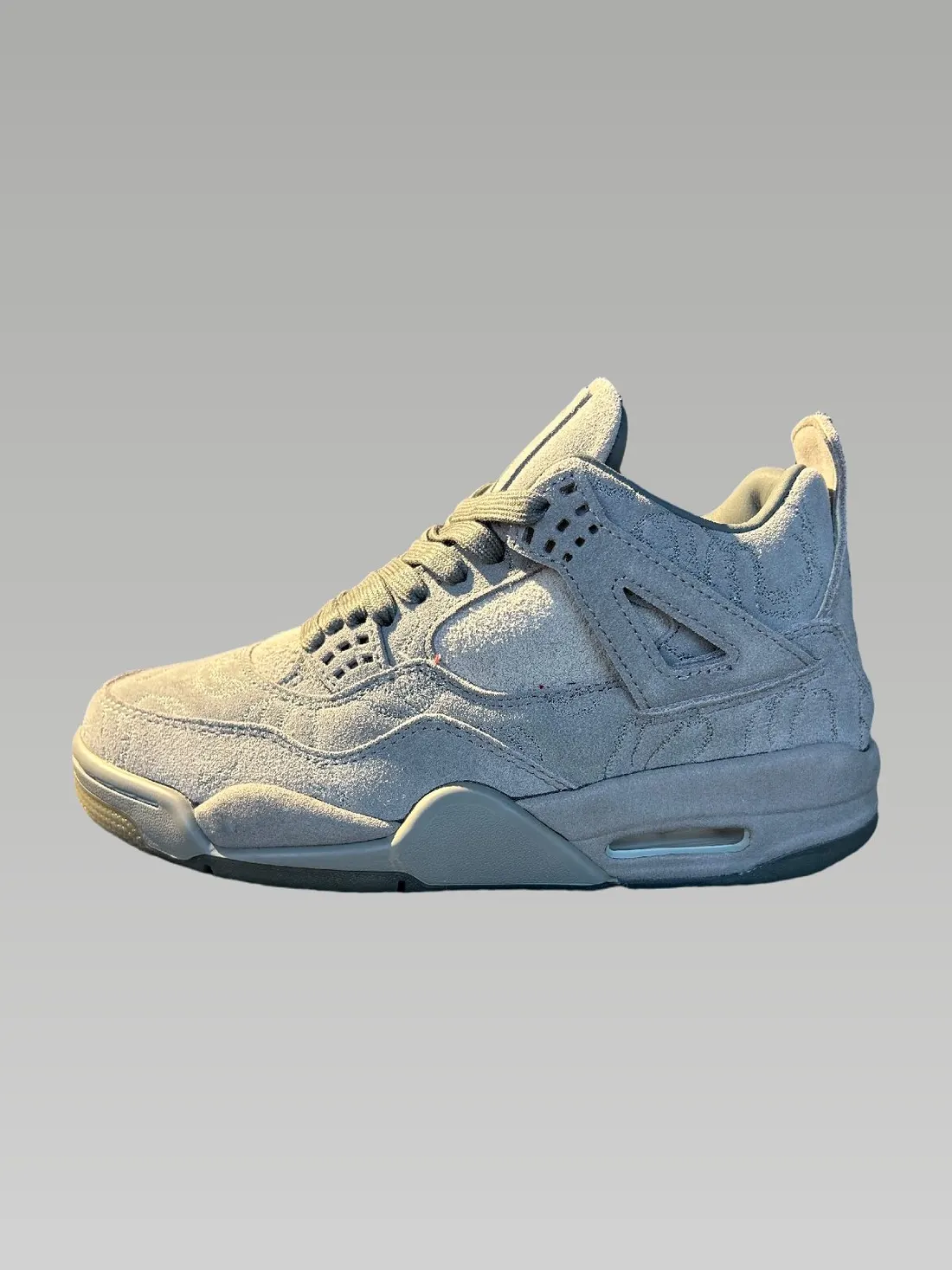 Air Jordan 4 KAWS